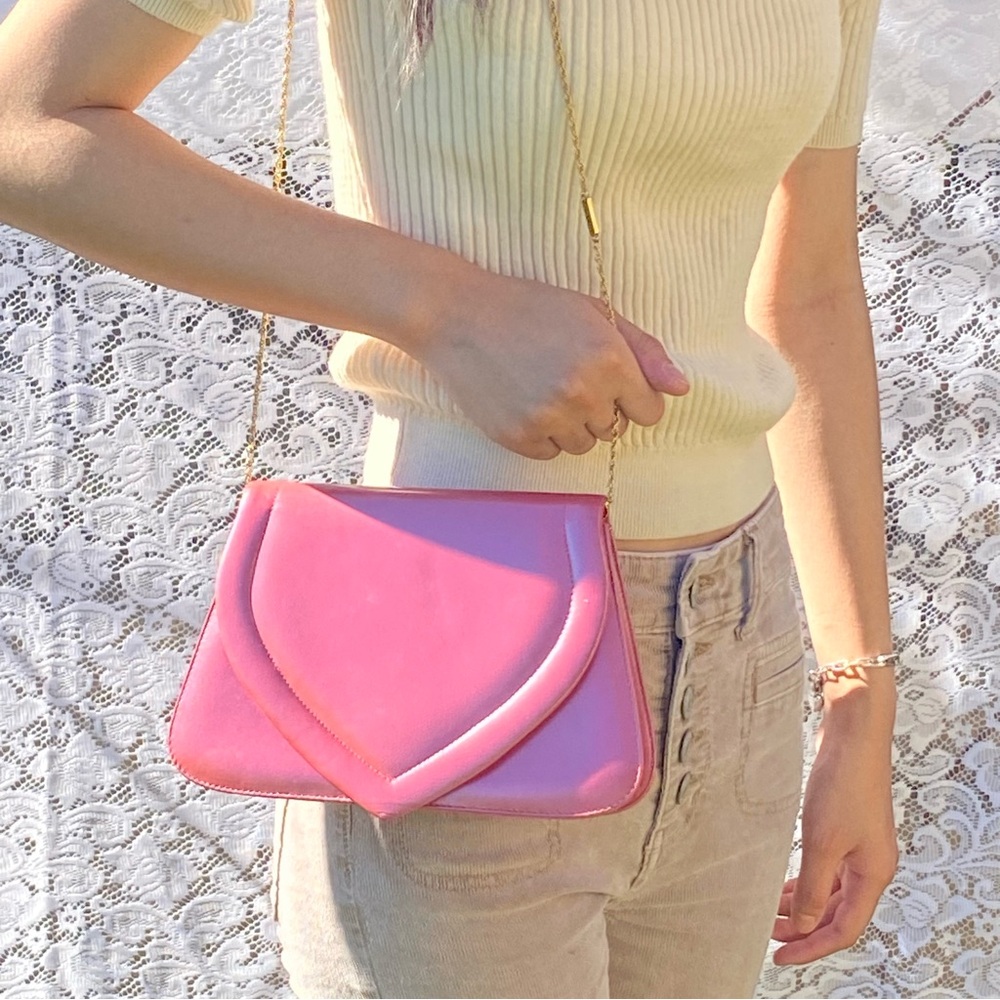 Vintage 1970s Hot Pink Leather Shoulder Bag